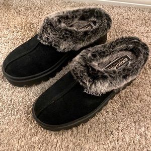 Sketchers black suede and fur slip ons - size 10 - never worn